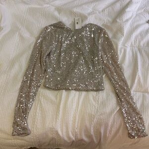 Hemline long sleeve sequin shirt